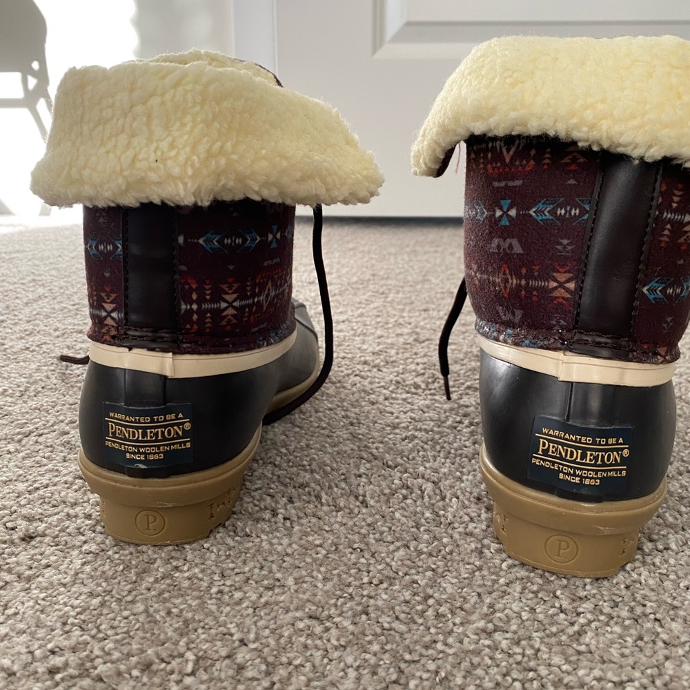 Pendleton Multicolor Patterned Winter Boots (Wome… - image 4